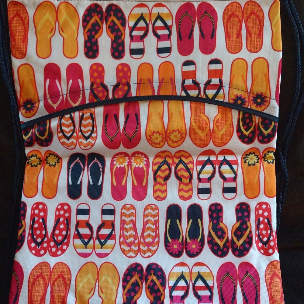 Cool Cinch Thermal in Fun Flops